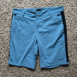 Sharp men’s *OAKLEY double logo* lightweight casual golf ⛳️ shorts - 36 - mint!